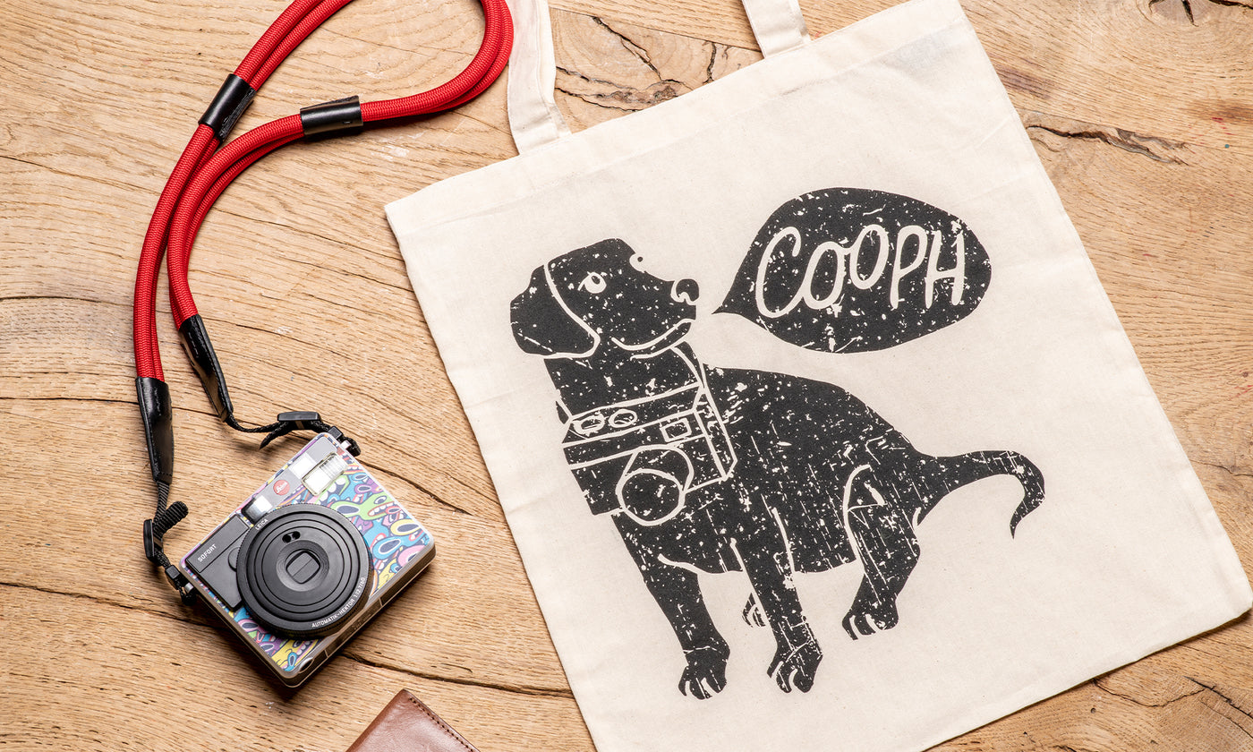 cooph-canvas-bag-slideshow-image-in-use-accessories