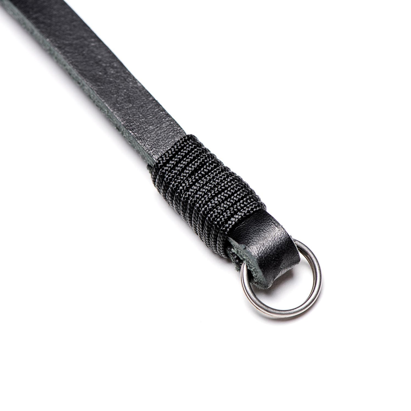 Leather end of Leica Paracord Strap 