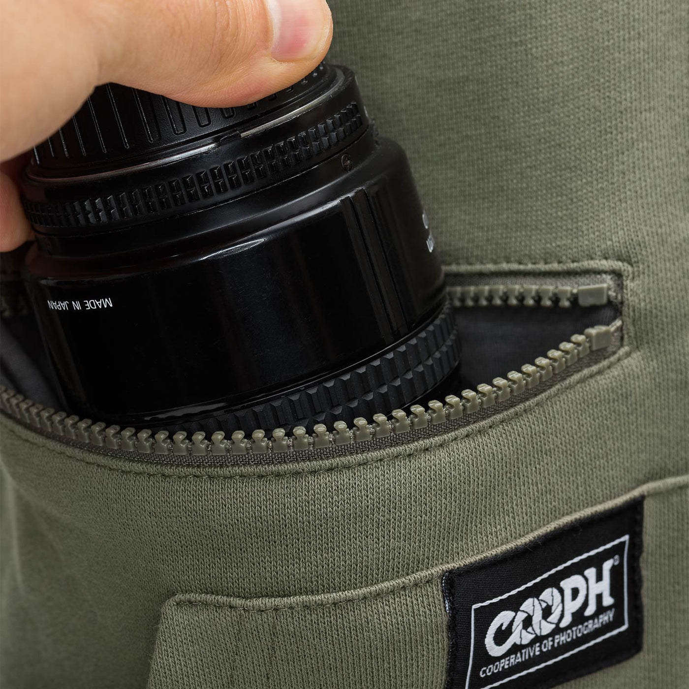 lens pocket, zippable for extra safety